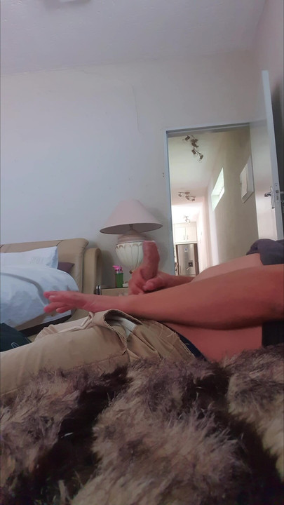 とてもムラムラしたのでオナニーしなければなりません