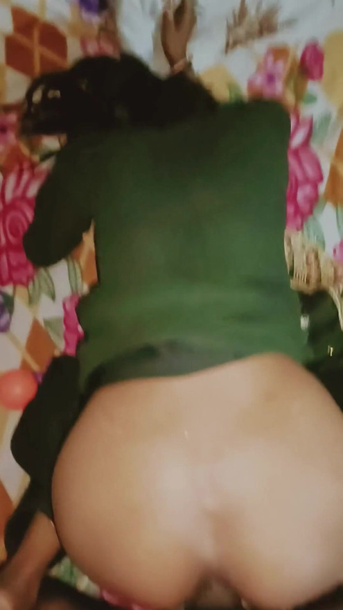 TROROSE DESI INDIAN BEAUTIFUL VILLAGE GIRL FUCKED WITH BIG BLACK COCK | Clip 1