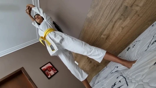 Judoka ile dövüş - Izabella Paes ve Nataly