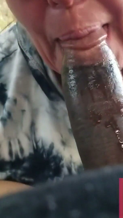 More outdoor adventures with my sexy neighbor – 24kbooty | Clip 2