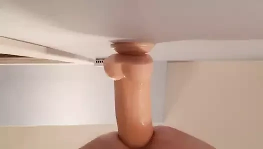 Duvar sabah büyük yapay penis