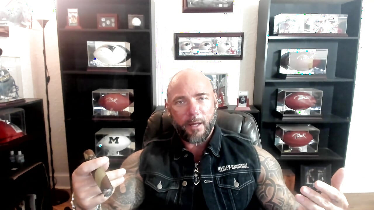 Healthy BDSM and D/s Relationships (episode 1)