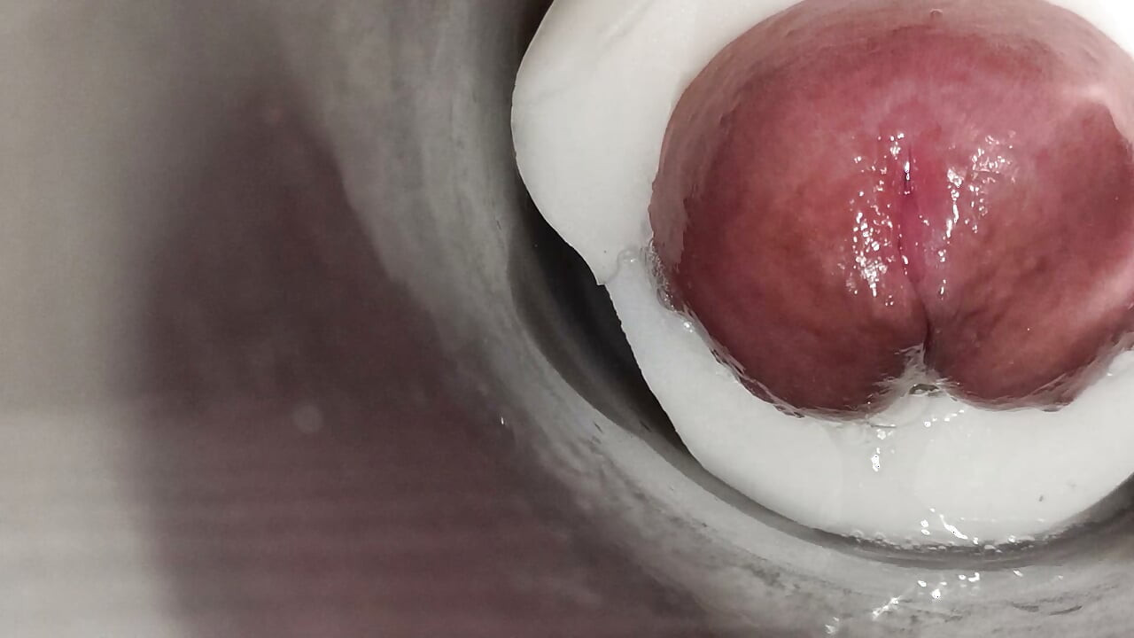 Internal view: vulva twitching and ejaculation 1
