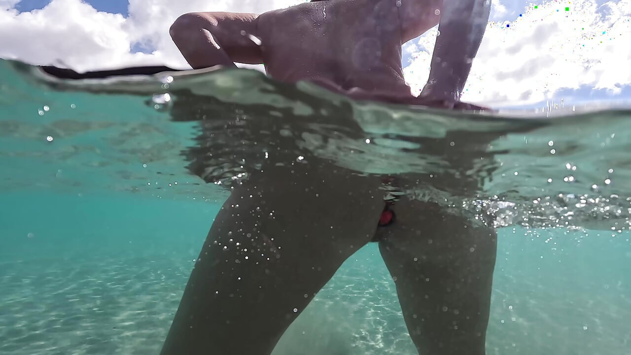 Naked MILF Swimming with Anal Plug Underwater