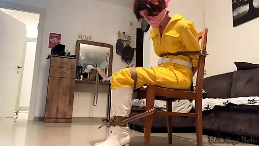 April O'neil Cosplay Chairtied