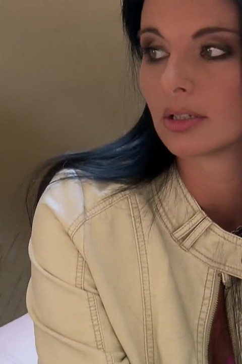 Surprise Blow Job in Spandex