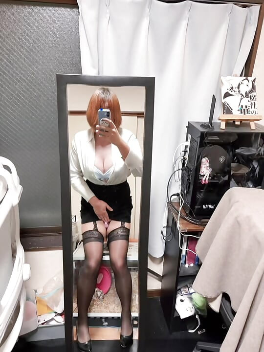 After-Work Indulgence of a Secret Trap OL