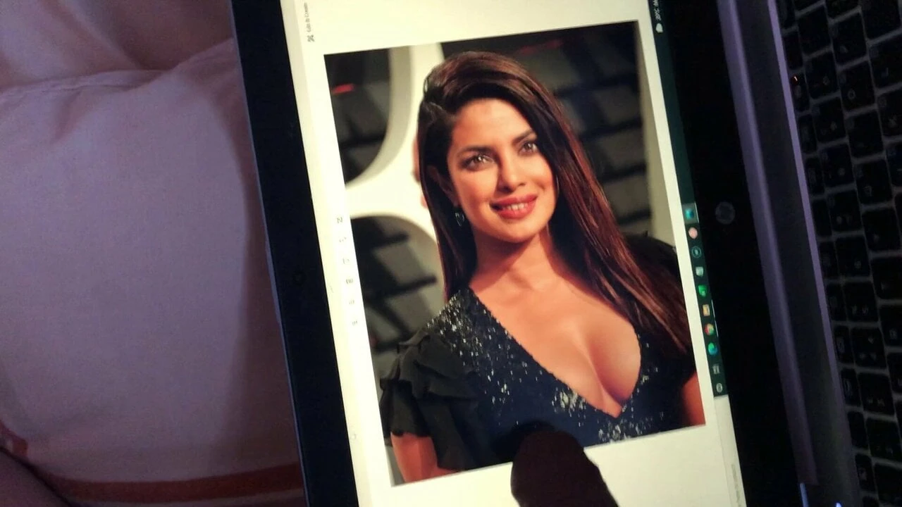 Priyanka chopra dầy cumshot