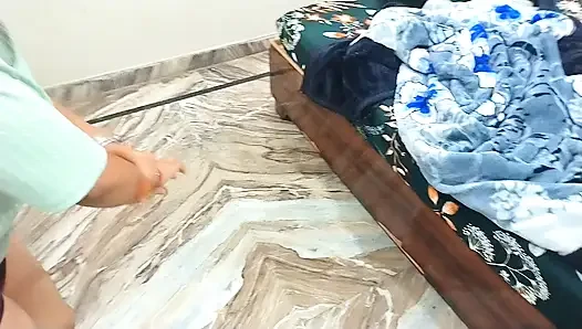 Üvey erkek kardeşim beni çıplak banyo yaparken gördü, büyük götümü ve pembe amımı gördü, beni sikmek istiyor Hintçe ses, xxx, mms, porno, xvideos, se