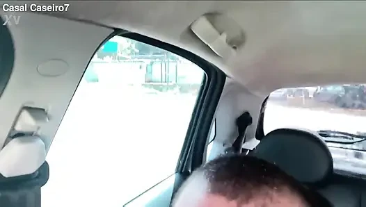 Kızıl saçlı evli kadın sakso çekiyor