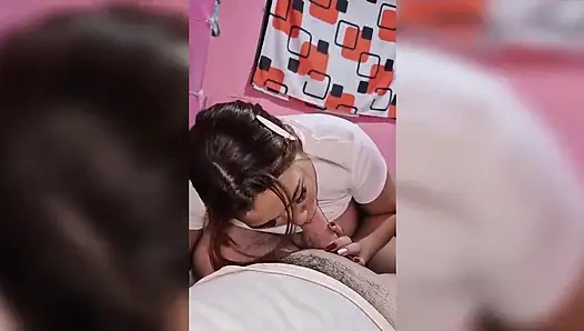 Cermat!! Cermat!! Kamu hampir crot di mataku, dan aku pengen banget dicrot di mulutku.