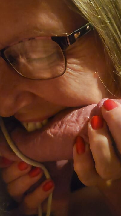 Goode Girl Ball Squashing and Cock Biting Fun