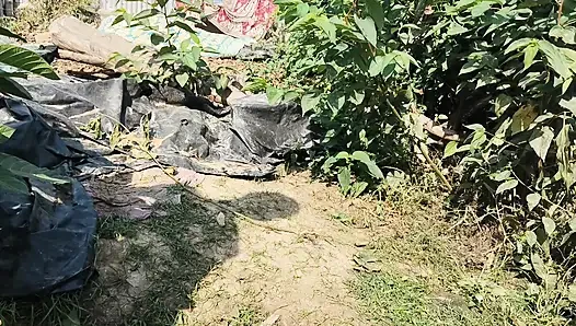 Hintli ateşli evli kadın ki sert seks büyük göt sikişi