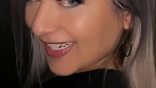Kolumbianische Blonde Petite Zeigt Mir Die Stadt Und Wir Haben Öffentlich Sex Im Auto - Brian Evansx