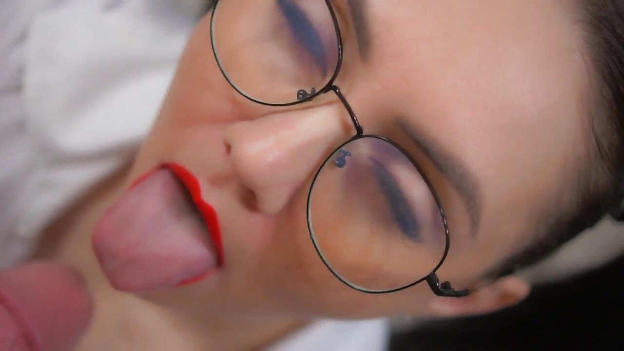 MILF Does Slippery Blowjob