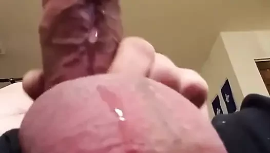 benim büyük taşaklar sızdırıyor precum