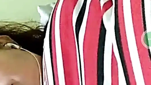 Assy want to sucks my dick .she wants to swallow my sperm