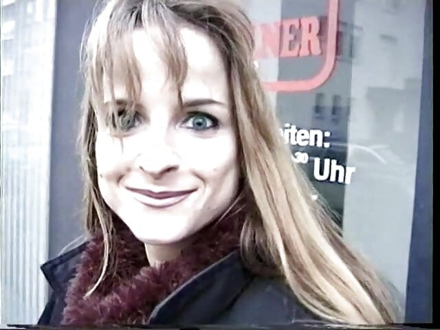 Inked babe is fingering her pussy at the casting