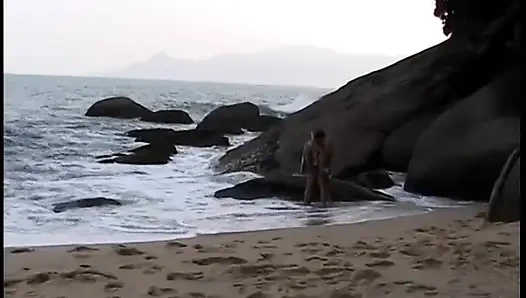Hot Spanish blonde gets her ass drilled on the beach and takes a facial