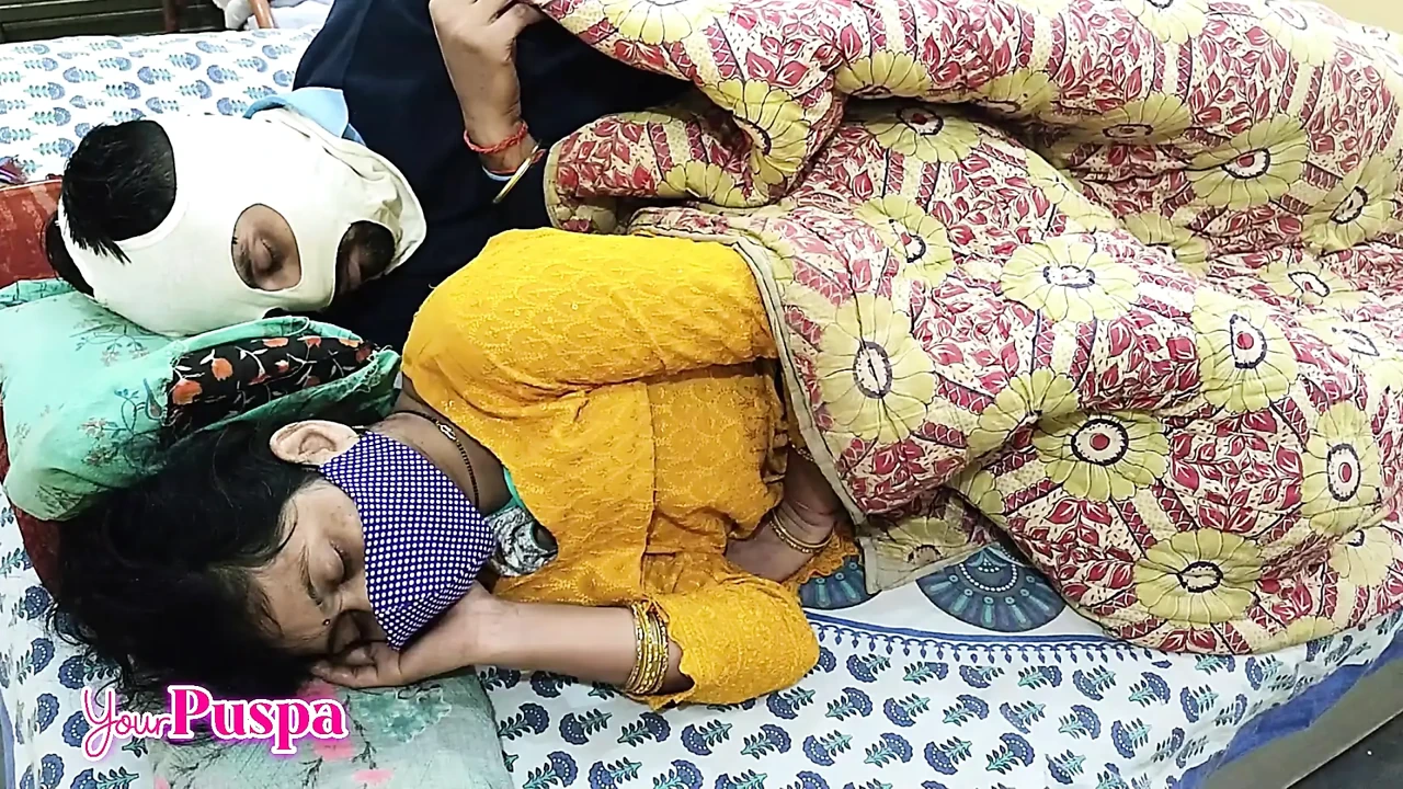 Desi punjabi Saasu Maa fucked with Her naughty Dammad, sasu maa invited for hard fuck
