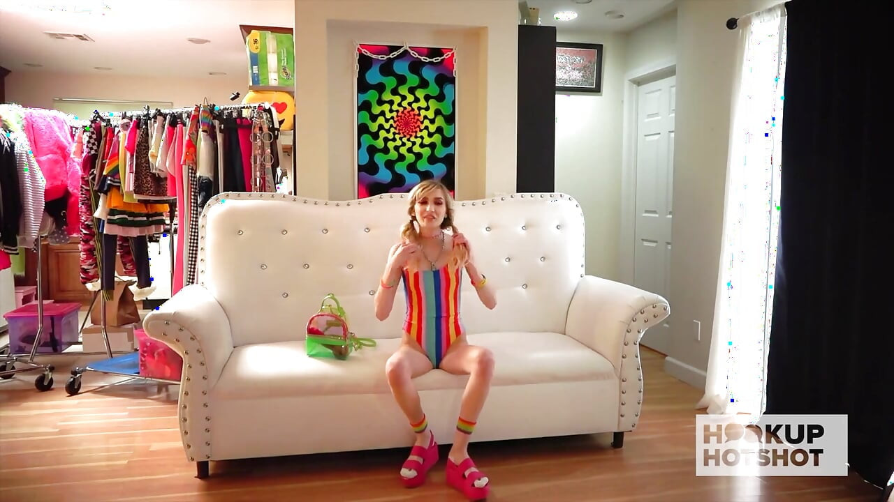 Bts - Mackenzie Moss Is Horny for Bryan Gozzling's Rough Sex!