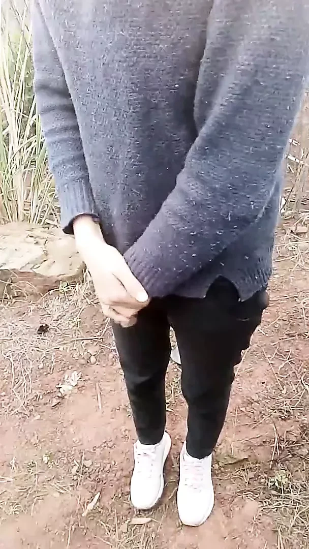 Couples in the wild, after the show, plug in a few times