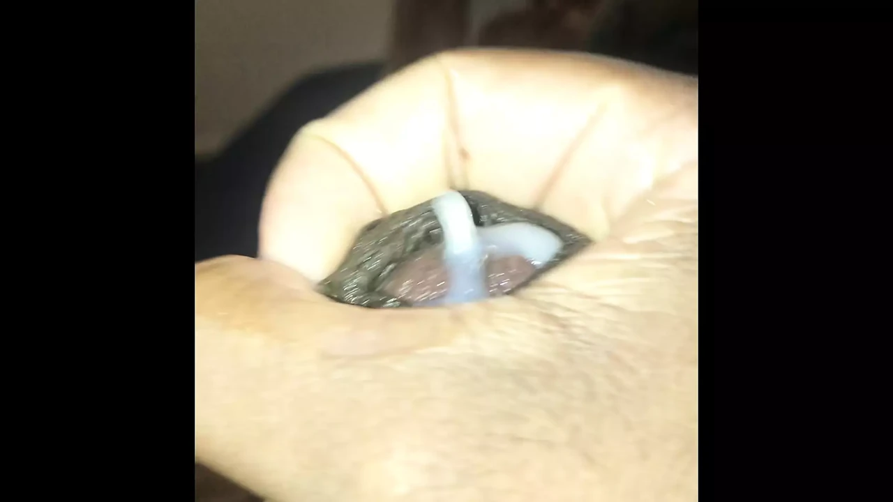 0 to 100 – FULLY flaccid to hard cock and cumshot!