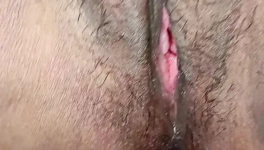 Peli cudai ladki ki choti cut me