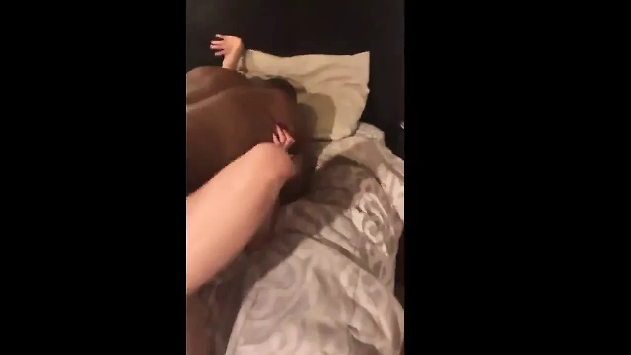 妻子几乎没有处理大黑鸡巴深入