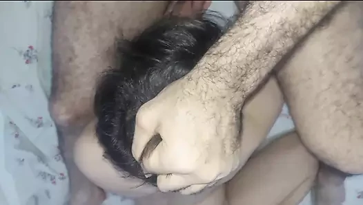Üvey oğul üvey babasının canavar yarağını aemiyor.