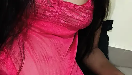 Adik tiri desi