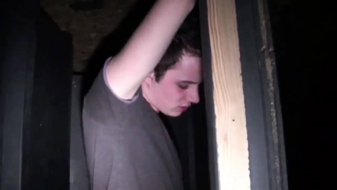 Sexy postman sucking cock in glory holes