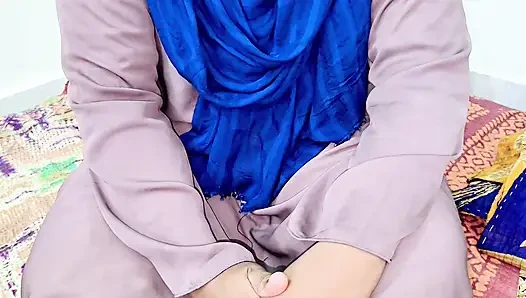 Üvey oğlumun cinsel arzularını tatmin ettim.