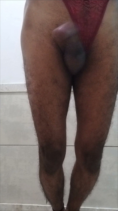 Cock moving left and right