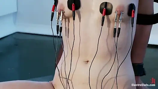 Tindik kabel sama banyak penderitaan