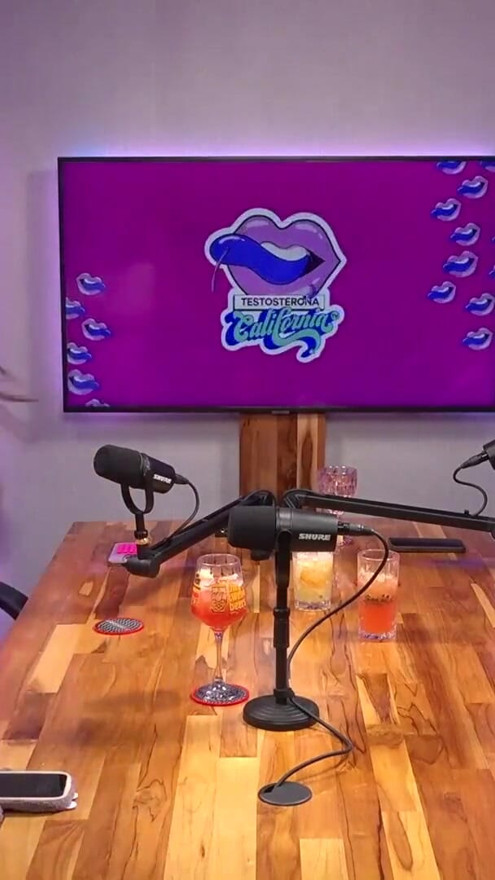 Sexy Fat Girl and Naughty Japanese Girl Make Out on the California TV Podcast | Clip 3