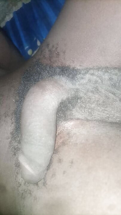Dlakavi crni kurac