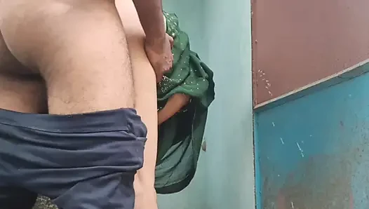 Jangan berhenti, entot aku dong