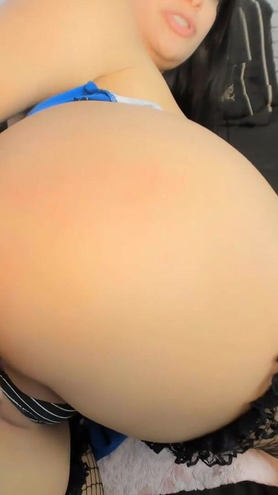 Nezapomenutelný okamžik od "Sexy velký zadek a velká prsa latina JOI honění POKYNY mluvit anglicky, španělsky a"