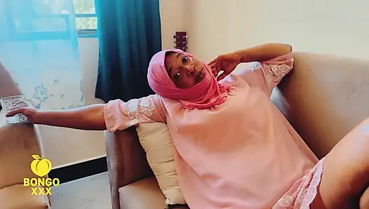 BBW-ebenholz-MILf schluckt sperma, nachdem sie hart gefickt wurde