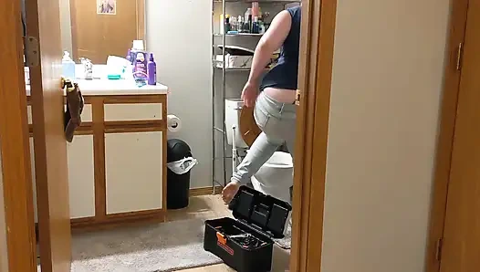 Kadın tesisatçının göt deyiği