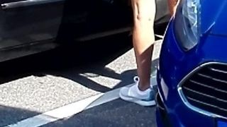 Legs between cars