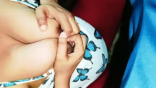Indian Bhabhi sucking Brother in law big dick till cum in her mouth yummy ! Close up blowjob video