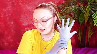 Video asmr con guanti medici e guanti (arya Grander)