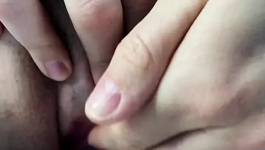 Rayuan ibu sahabatku. Wanita orgasme setelah orgasme pria. Menggunakan Sperma sebagai Pelumas.