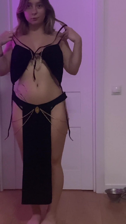 Called a slut to my house, but my stepsister came? Will have to fuck her young pussy well | Clip 1