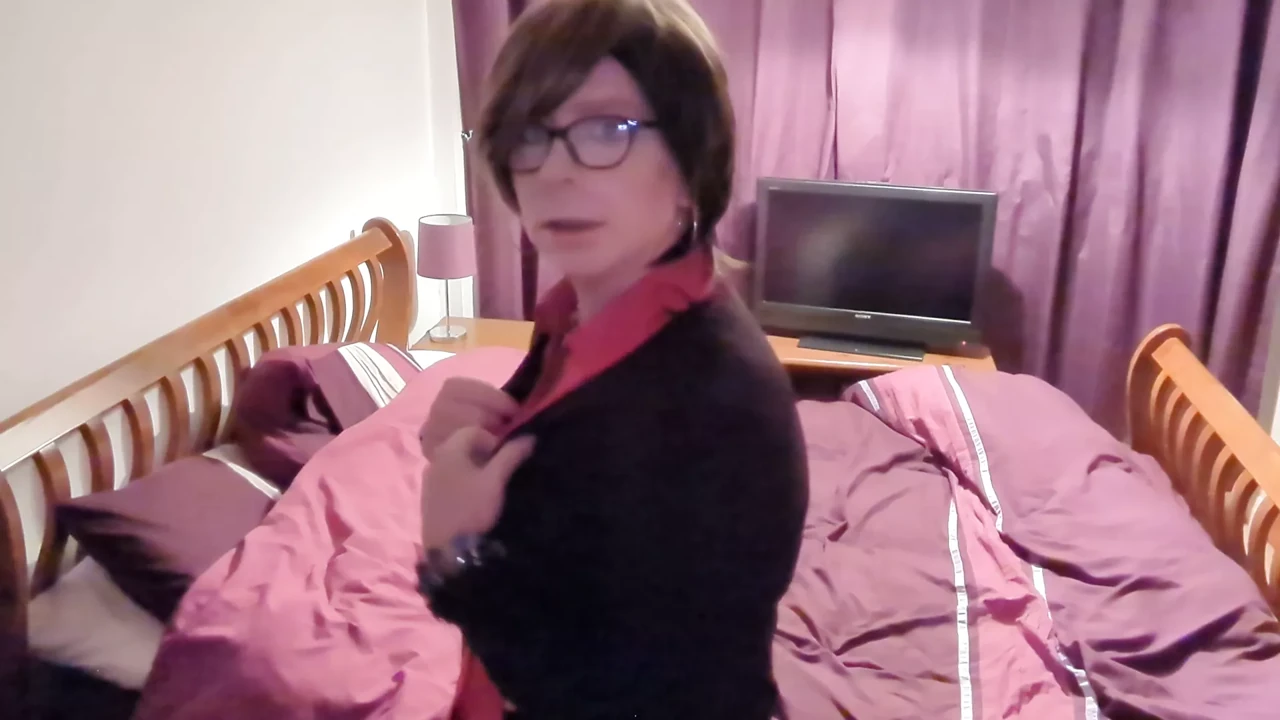 New hair and outfit