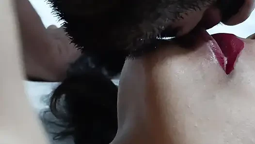 Ateşli öpüşme videosu