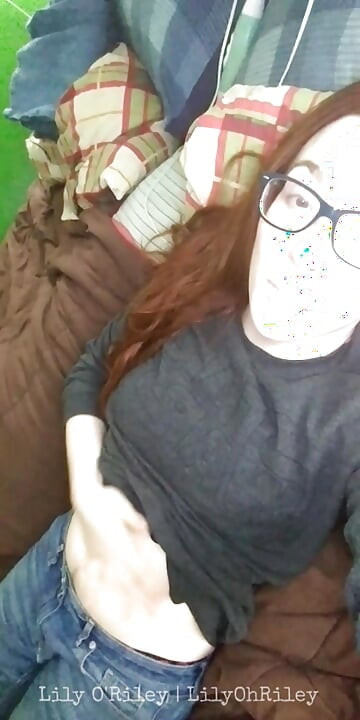 Alt Redhead Cums After Public Exhibitionism