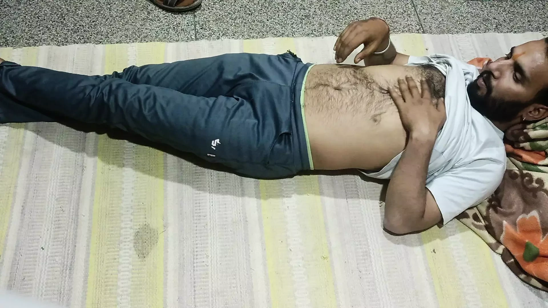 First time discharge in live show and enjoy live sex with friends indian army hairy man
